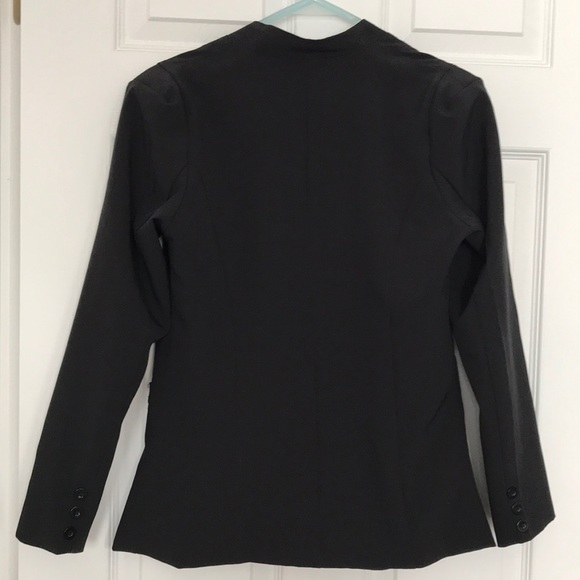 Black blazer - Picture 5 of 9